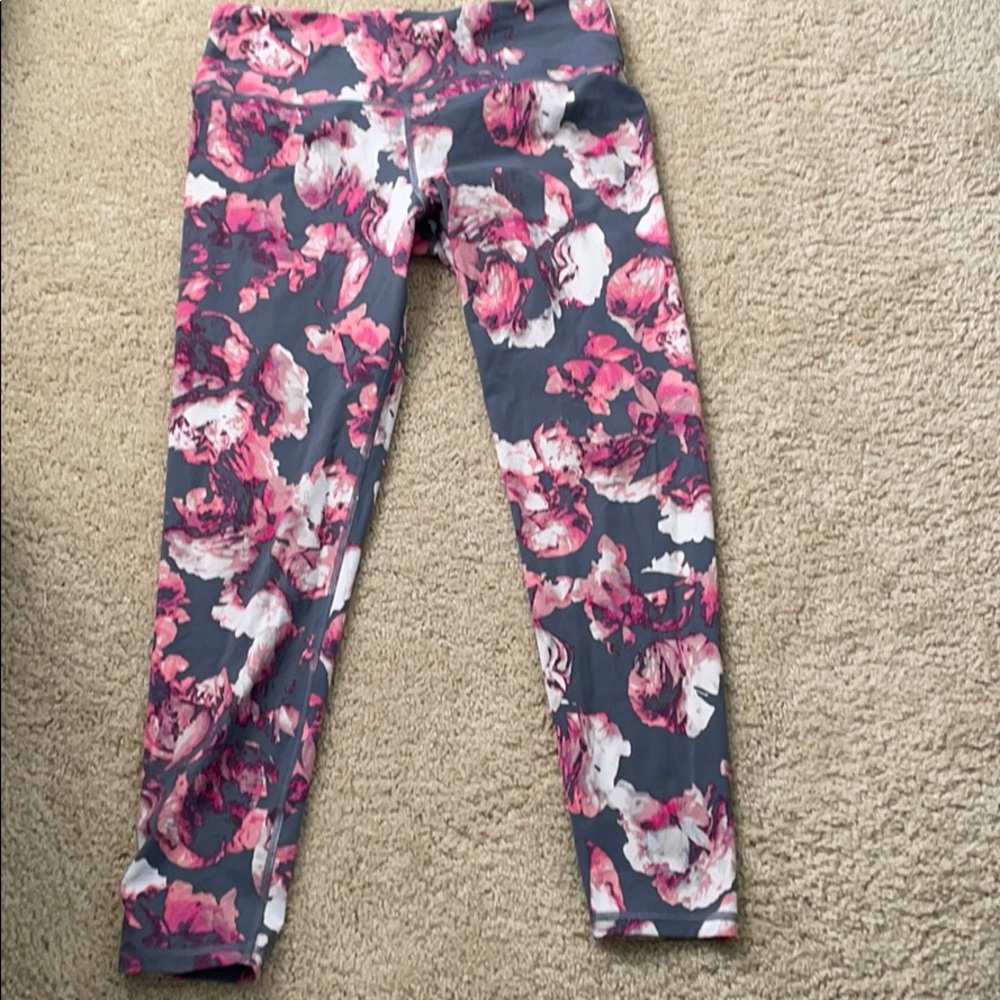Victoria secret knockout pink/gray floral tight L